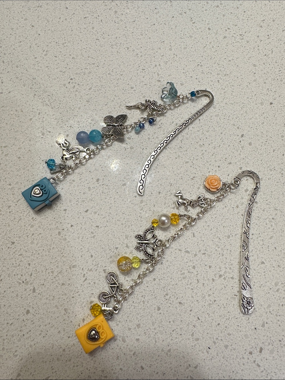 Charm Dangle Bookmarks in Blue and Yellow - Picture 5 of 6